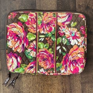 NWOT Vera Bradley Laptop Sleeve